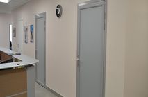 Дверь в алюминиевой обвязке для ТОО «Sos Clinic»
