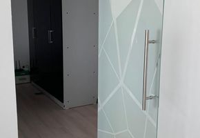 Двери в проекте Nayada реализовала проект для офиса Компании "QZ Property" в Апарт-отеле YES.